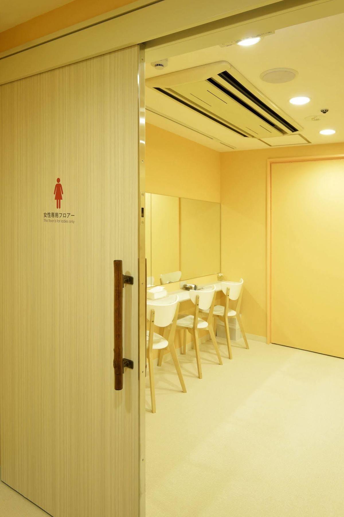 B&S Eco Cube Shinsaibashi Ξενοδοχείο Οσάκα Εξωτερικό φωτογραφία